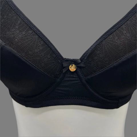 Curvy Double Layered All over Lace Bralette-BLACK